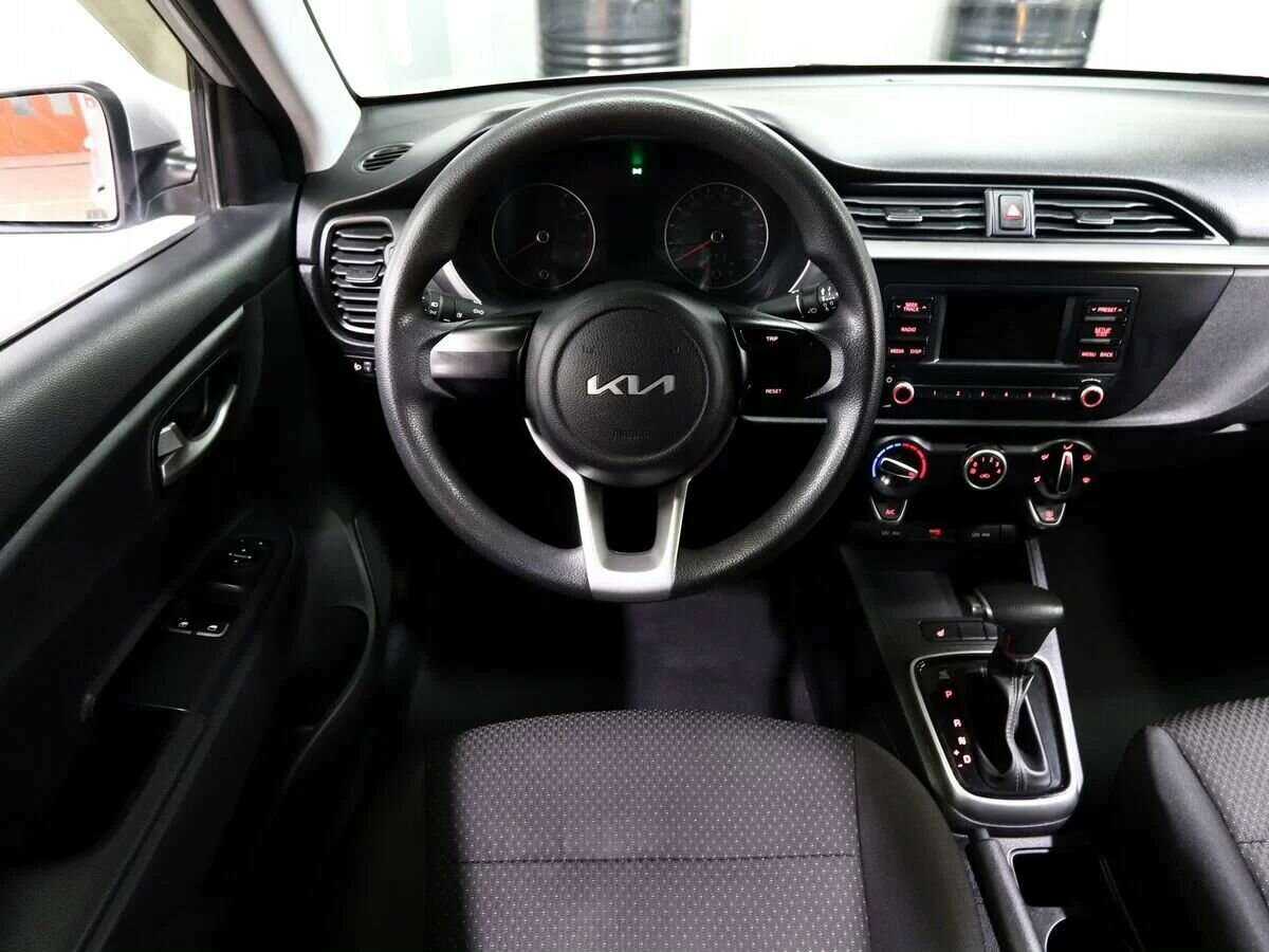Купить Kia Rio с пробегом. Фото: #14