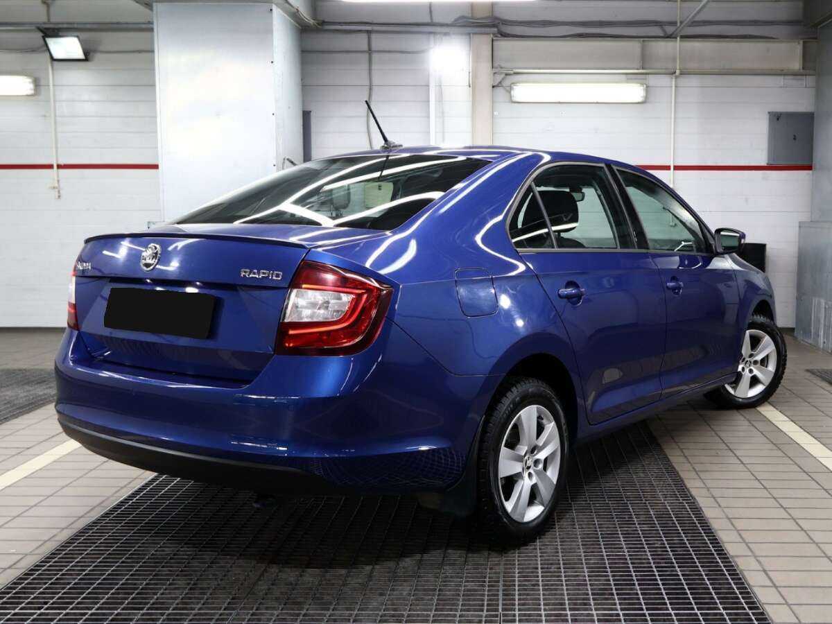 Купить Skoda Rapid с пробегом. Фото: #1