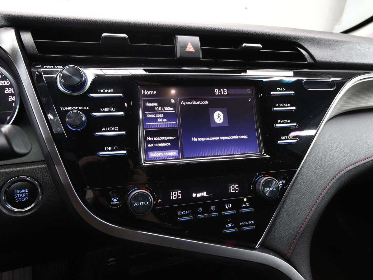 Купить Toyota Camry с пробегом. Фото: #17