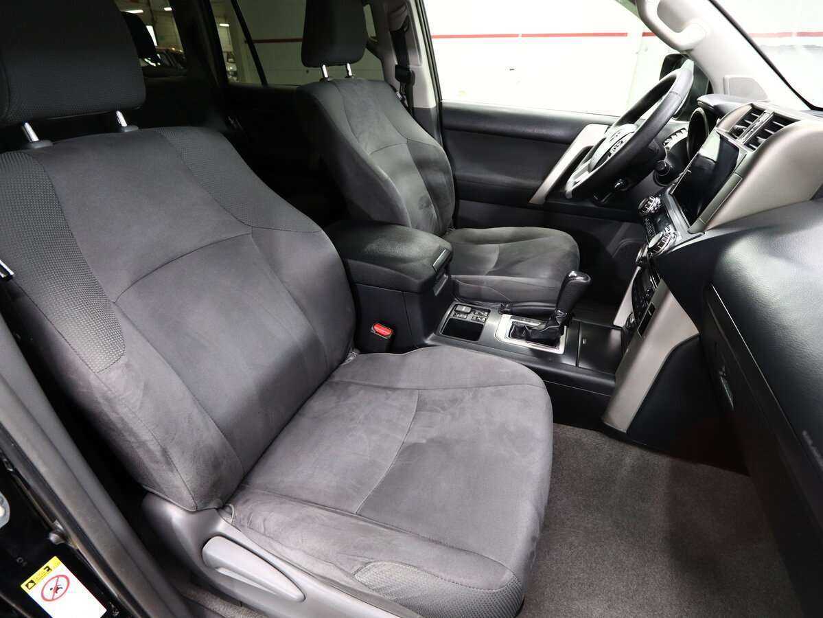 Купить Toyota Land Cruiser Prado с пробегом. Фото: #6