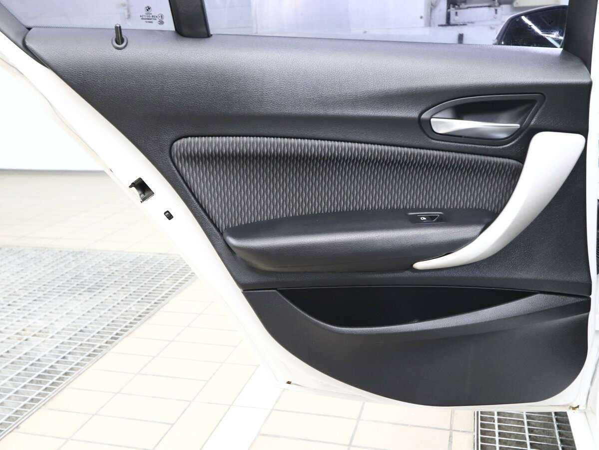 Купить BMW 1 серии с пробегом. Фото: #11