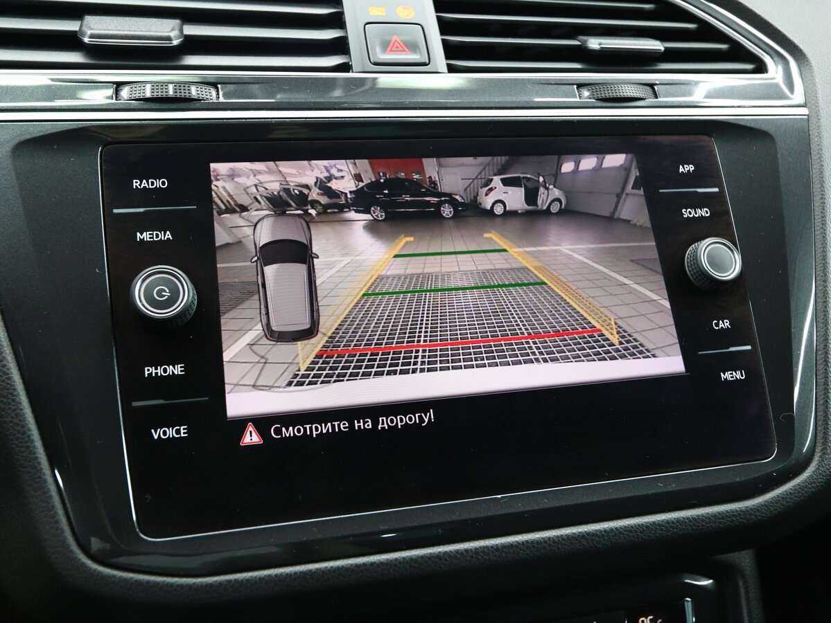 Купить Volkswagen Tiguan с пробегом. Фото: #17