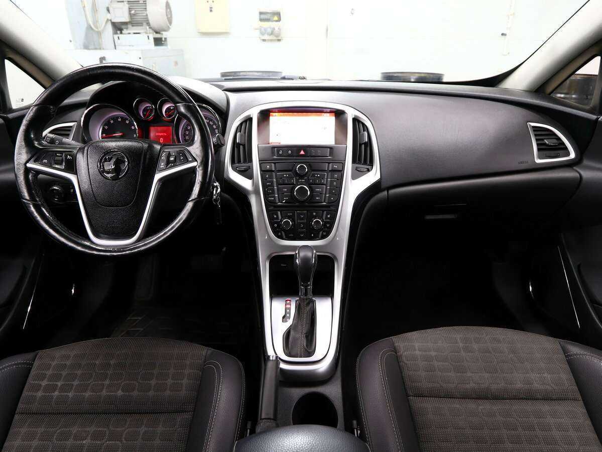 Купить Opel Astra с пробегом. Фото: #10