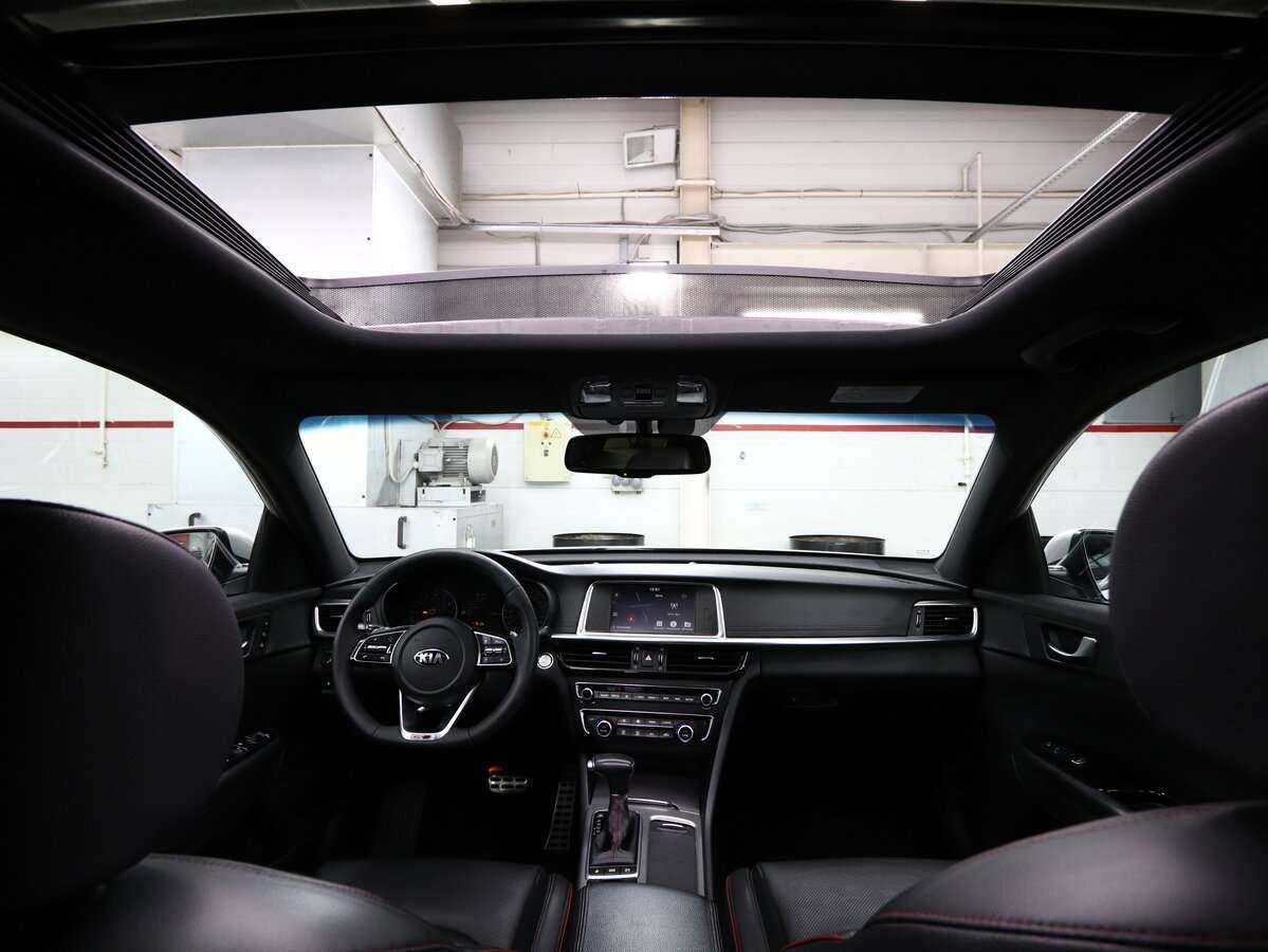 Купить Kia Optima с пробегом. Фото: #10
