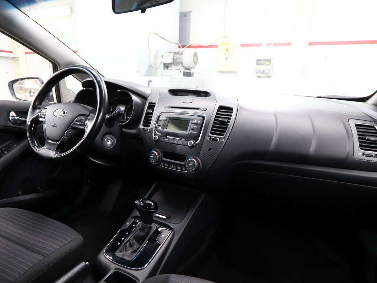 Купить Kia Cerato с пробегом. Фото: #7