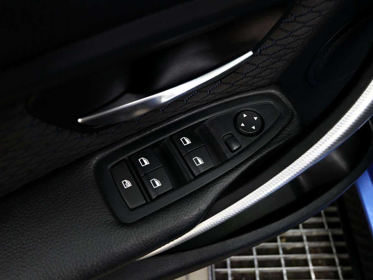 Купить BMW 3 серии с пробегом. Фото: #18