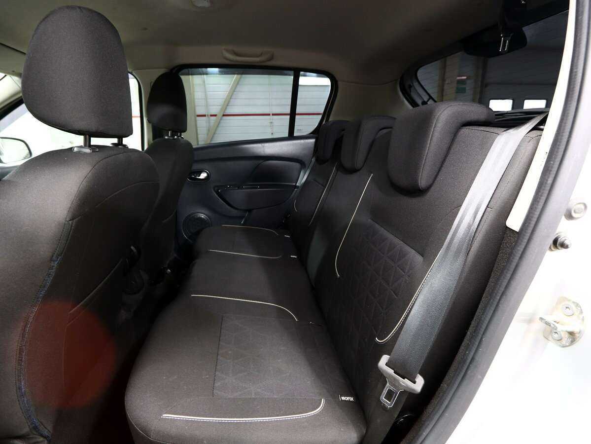 Купить Renault Sandero с пробегом. Фото: #20