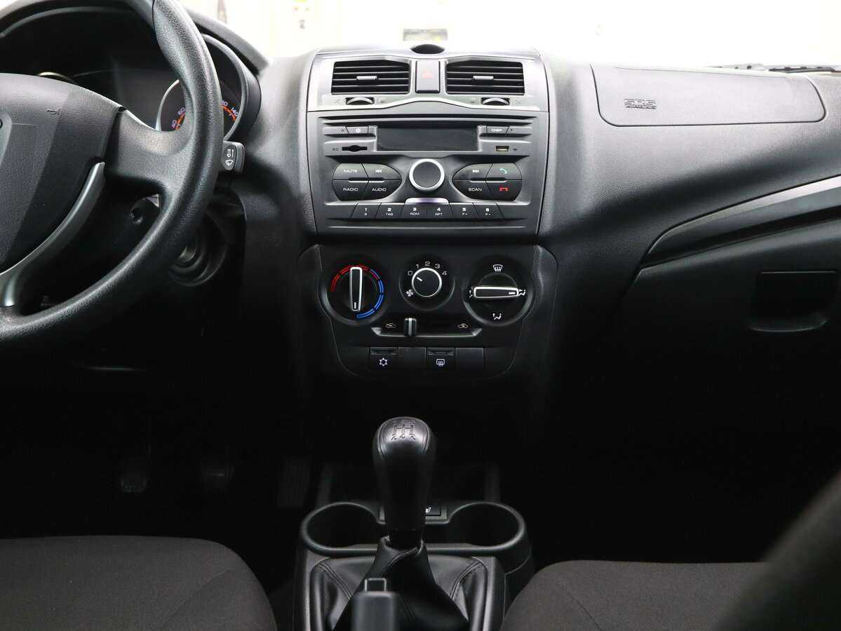 Купить Lada (ВАЗ) Granta с пробегом. Фото: #11