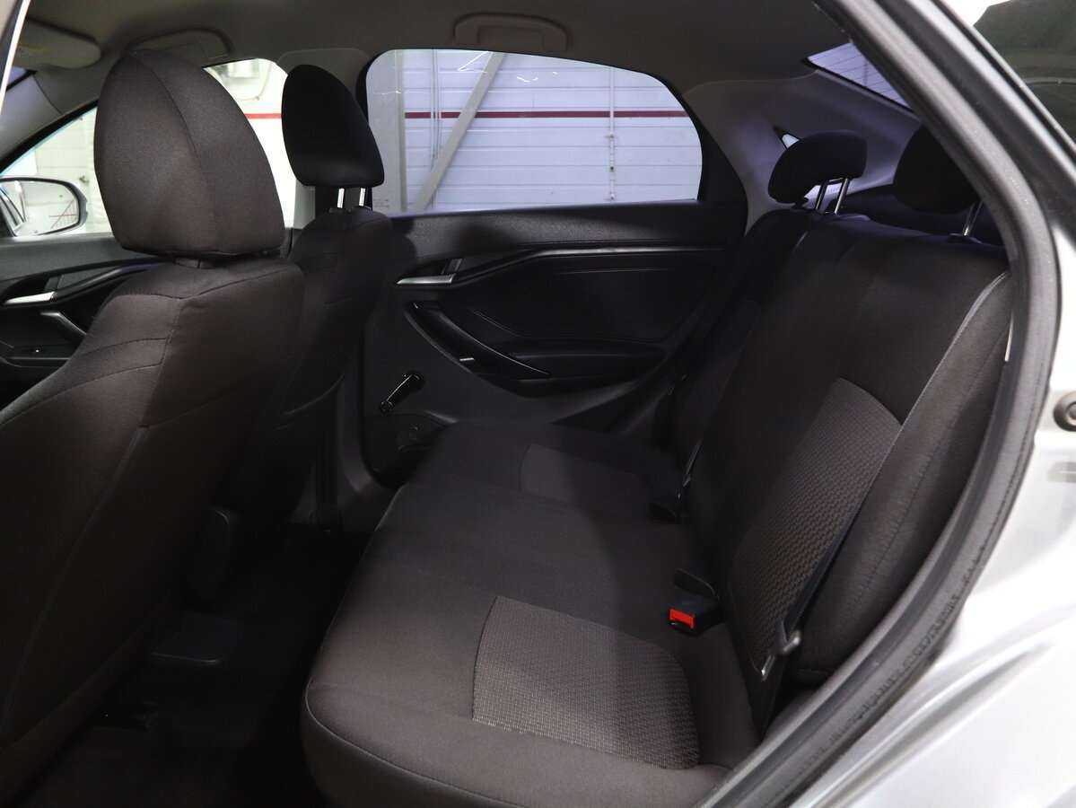 Купить Lada (ВАЗ) Vesta с пробегом. Фото: #15