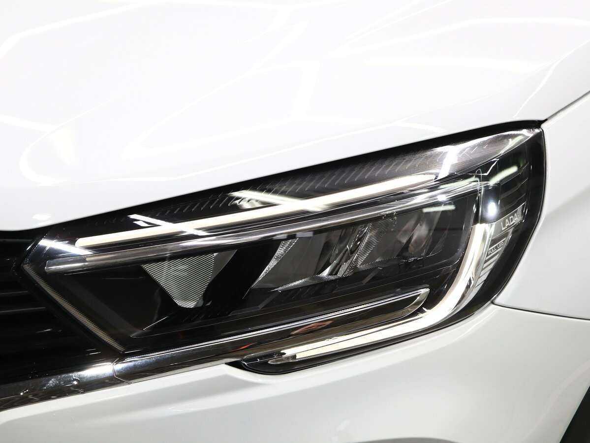 Купить Lada (ВАЗ) Vesta с пробегом. Фото: #22