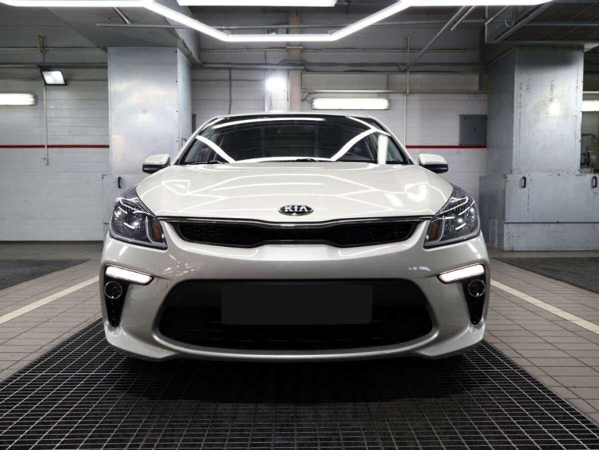 Купить Kia Rio с пробегом. Фото: #1
