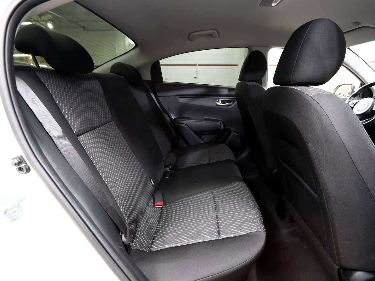 Купить Kia Rio с пробегом. Фото: #19