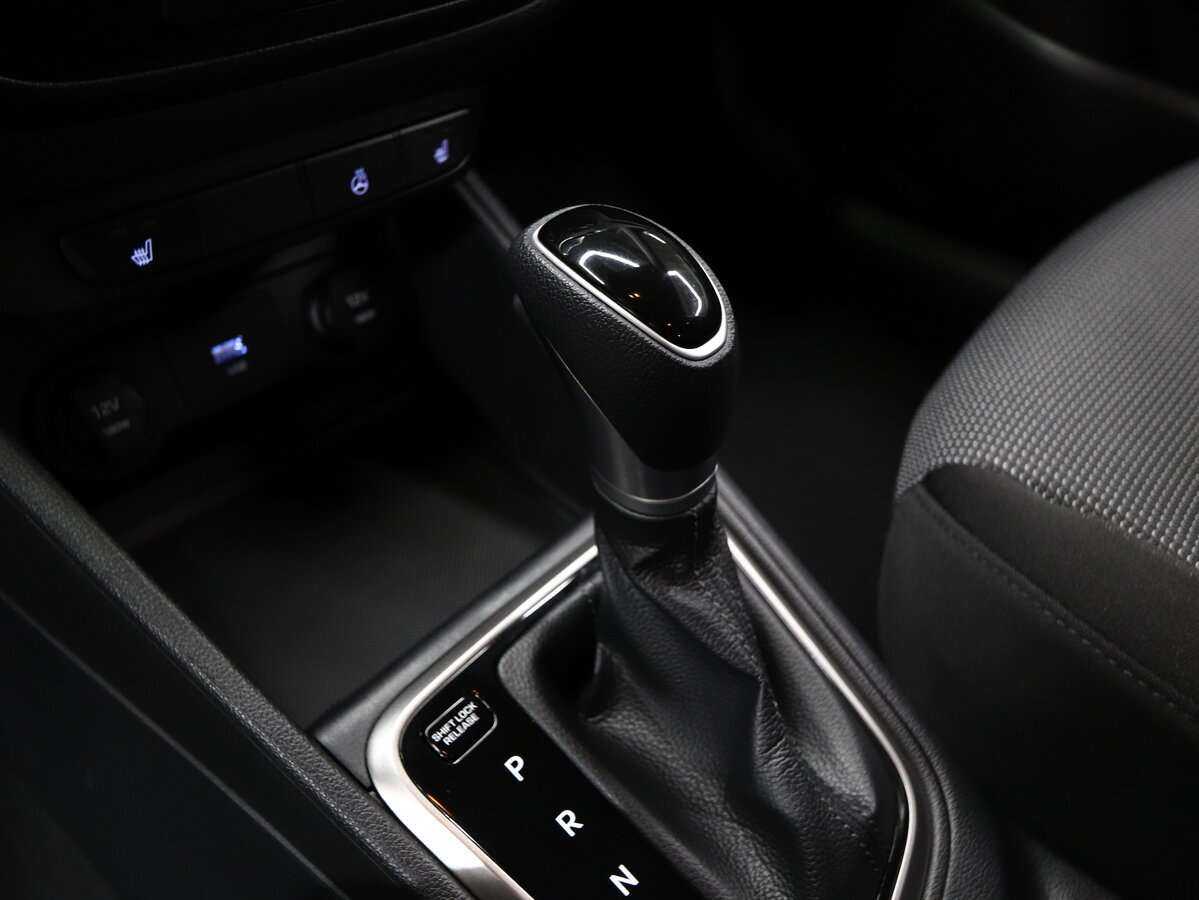 Купить Hyundai Solaris с пробегом. Фото: #13