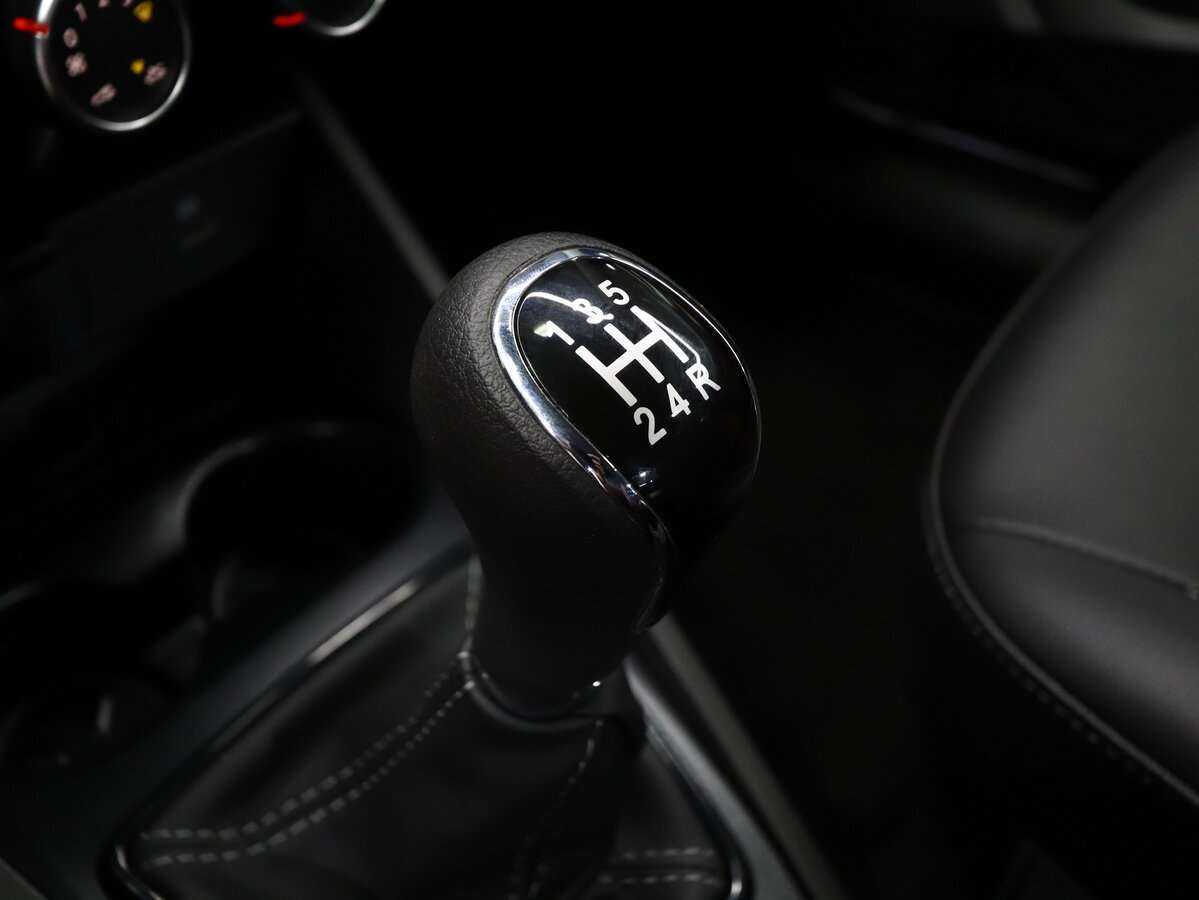 Купить Lada (ВАЗ) Vesta с пробегом. Фото: #8