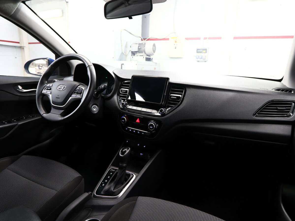 Купить Hyundai Solaris с пробегом. Фото: #8