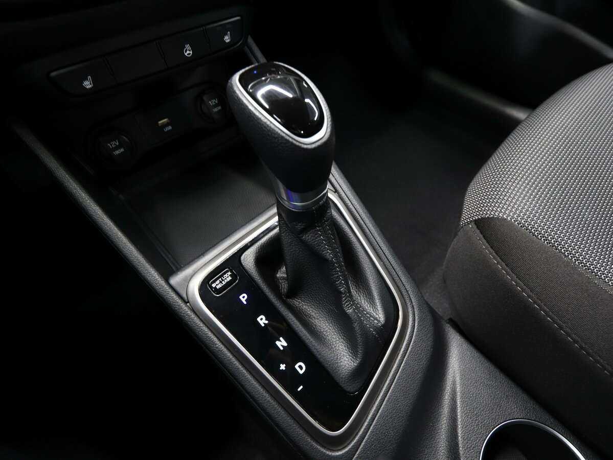 Купить Hyundai Solaris с пробегом. Фото: #15