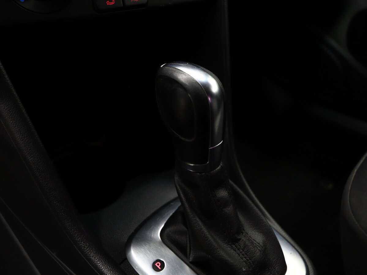 Купить Volkswagen Polo с пробегом. Фото: #12