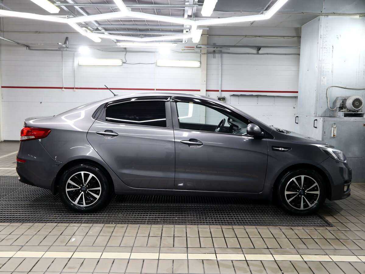 Купить Kia Rio с пробегом. Фото: #2