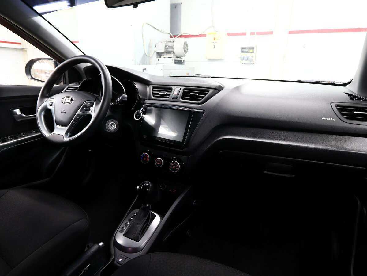 Купить Kia Rio с пробегом. Фото: #8