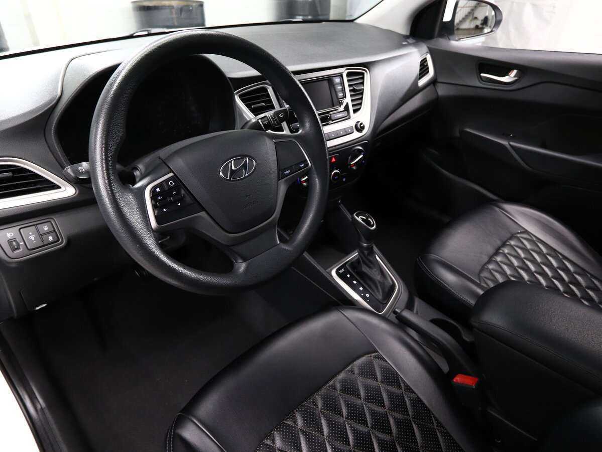 Купить Hyundai Solaris с пробегом. Фото: #6