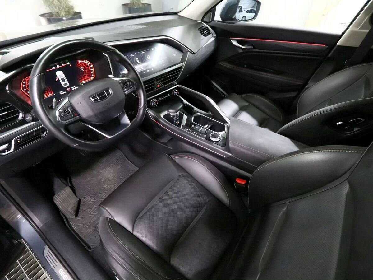 Купить Geely Tugella с пробегом. Фото: #8