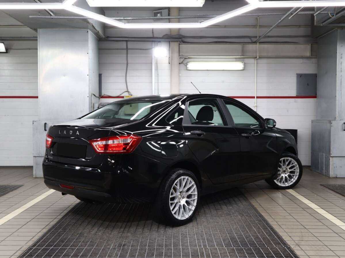 Купить Lada (ВАЗ) Vesta с пробегом. Фото: #3
