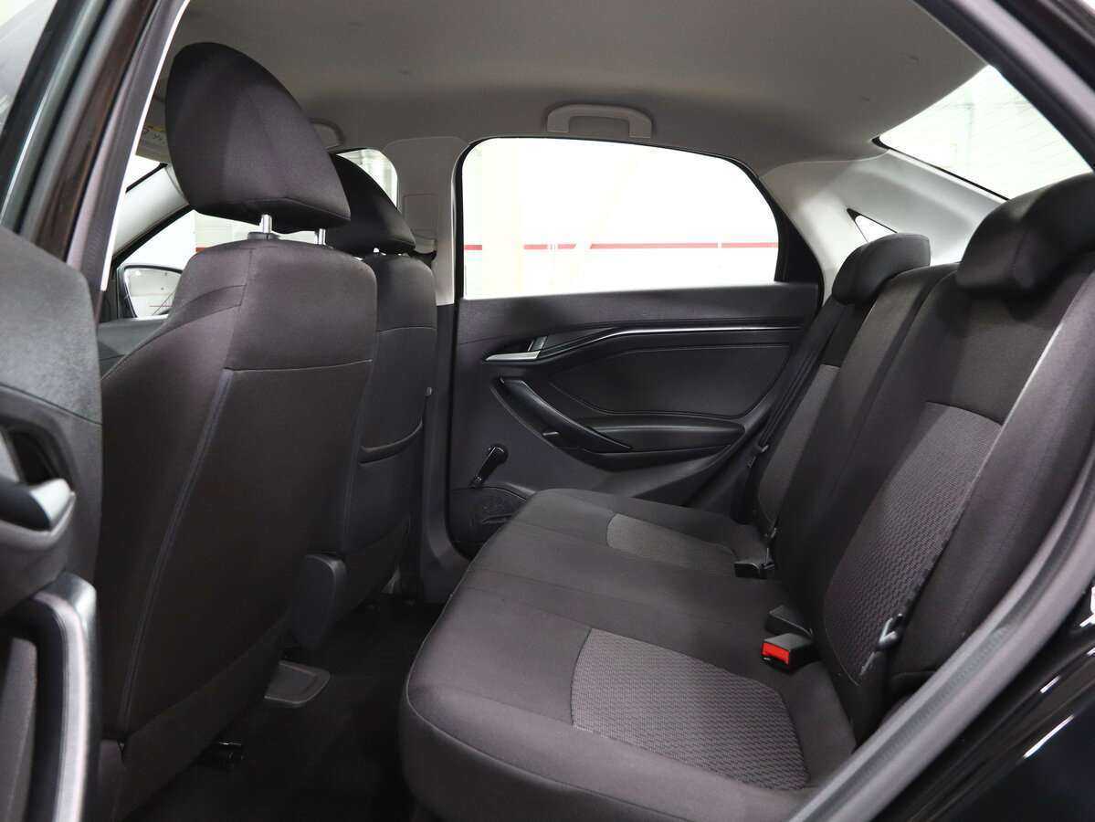 Купить Lada (ВАЗ) Vesta с пробегом. Фото: #17