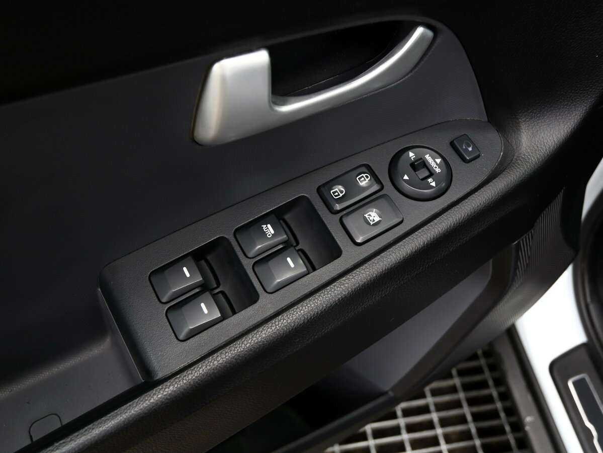 Купить Kia Sportage с пробегом. Фото: #15