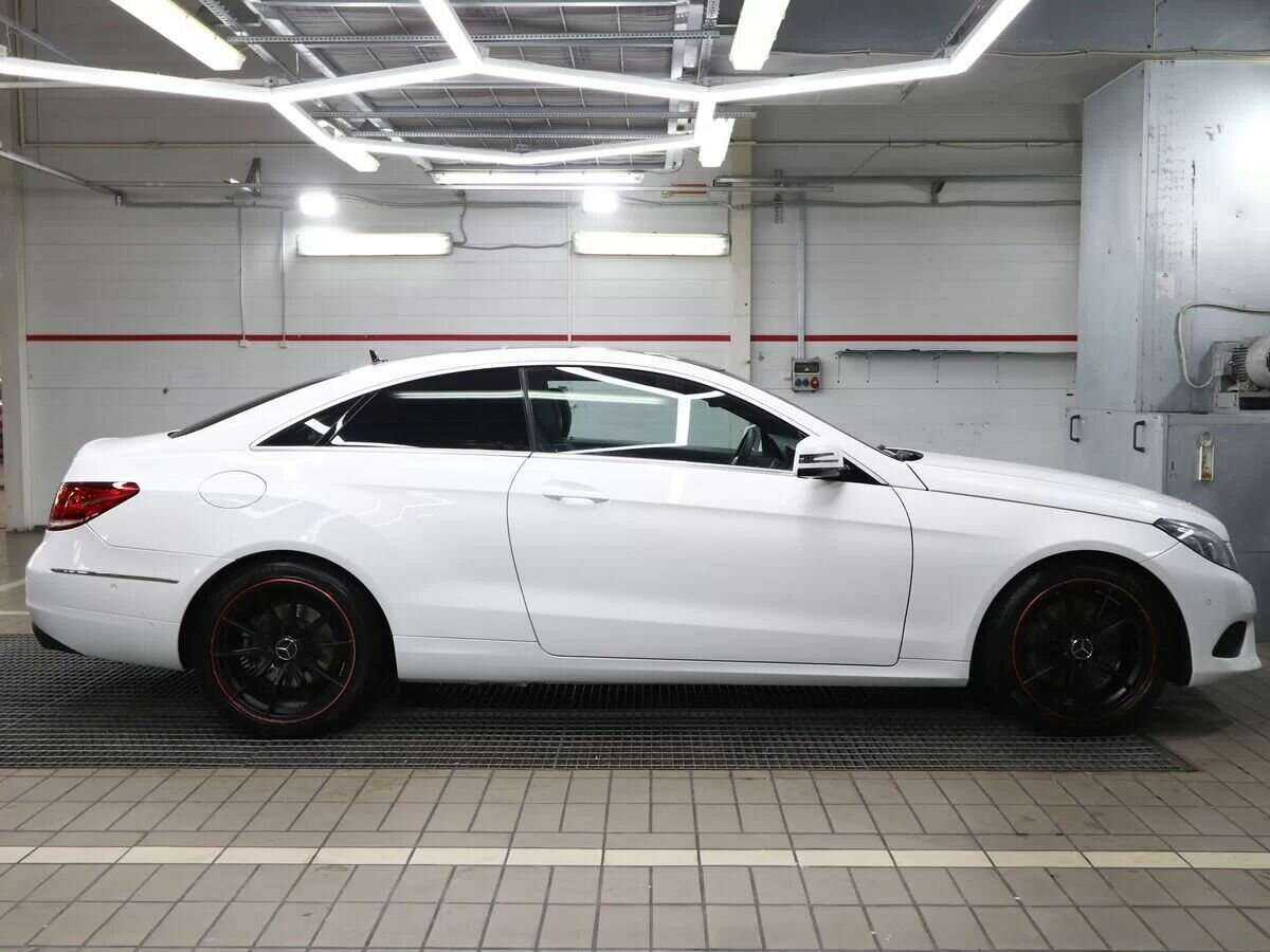 Купить Mercedes-Benz E-Класс с пробегом. Фото: #1