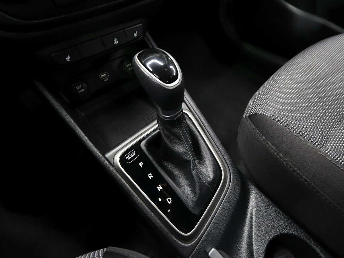 Купить Hyundai Solaris с пробегом. Фото: #14