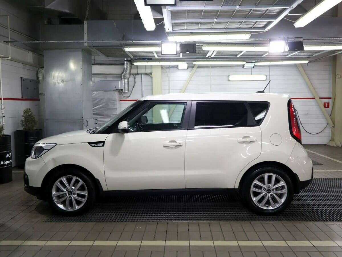 Купить Kia Soul с пробегом. Фото: #4