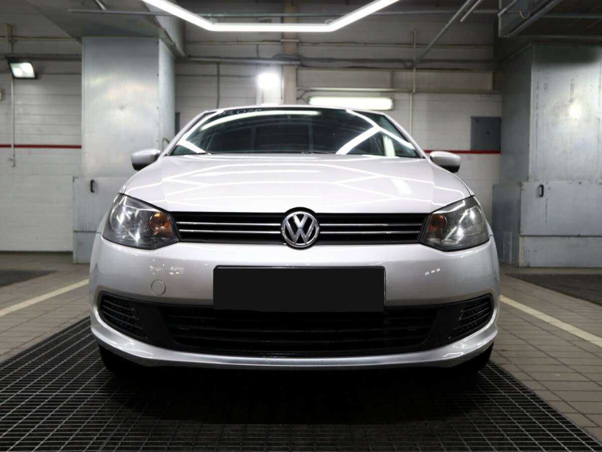 Купить Volkswagen Polo с пробегом. Фото: #2