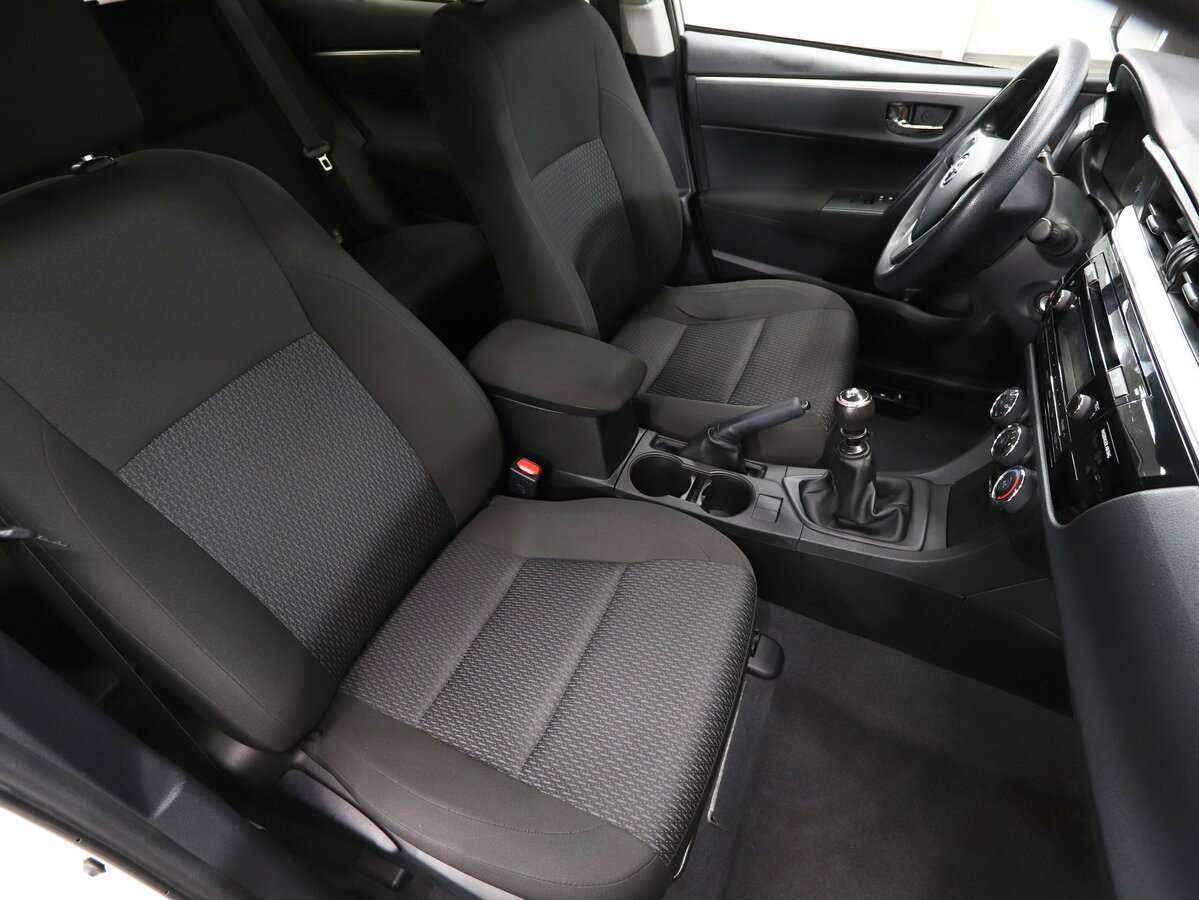 Купить Toyota Corolla с пробегом. Фото: #11