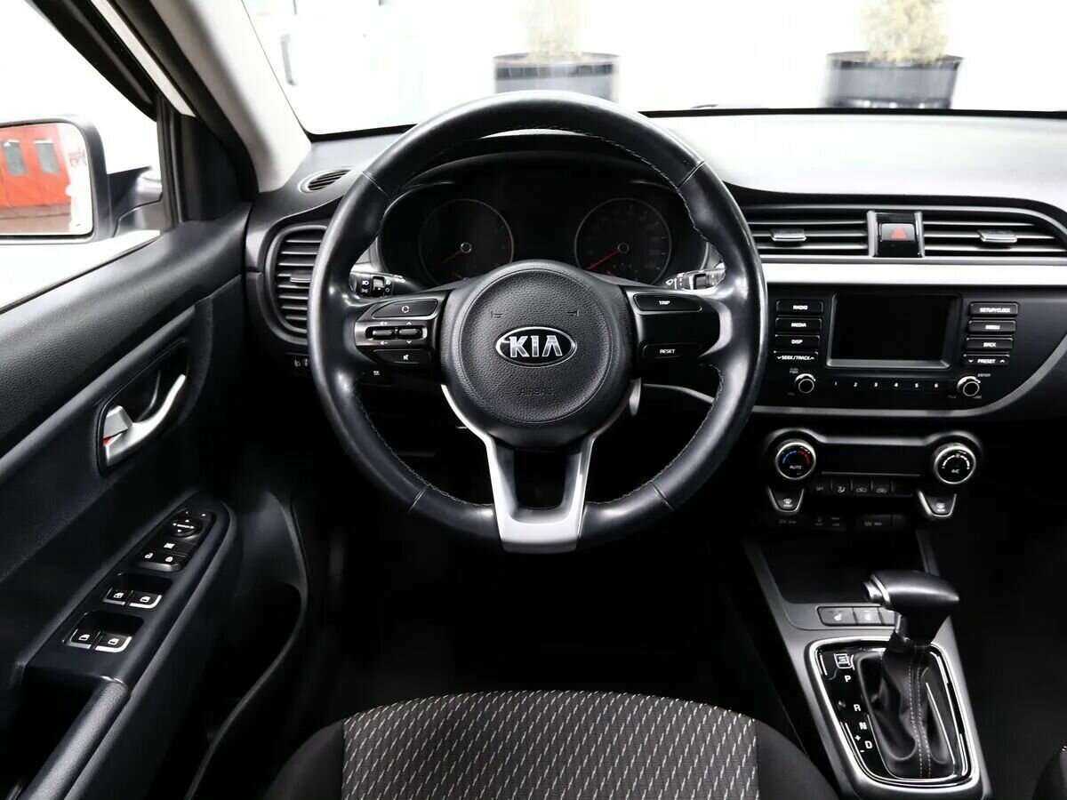 Купить Kia Rio с пробегом. Фото: #11