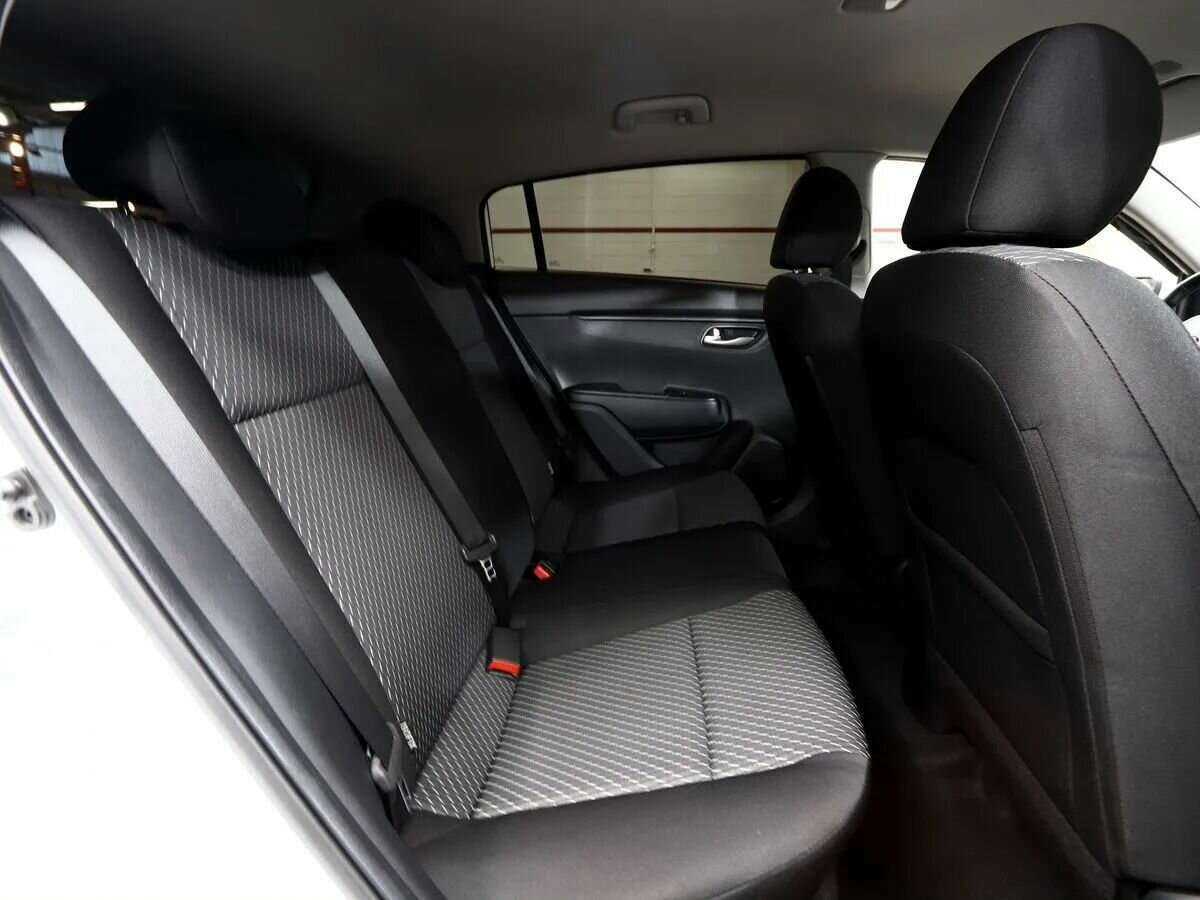 Купить Kia Rio с пробегом. Фото: #18