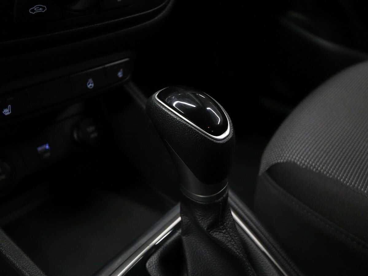 Купить Hyundai Solaris с пробегом. Фото: #7