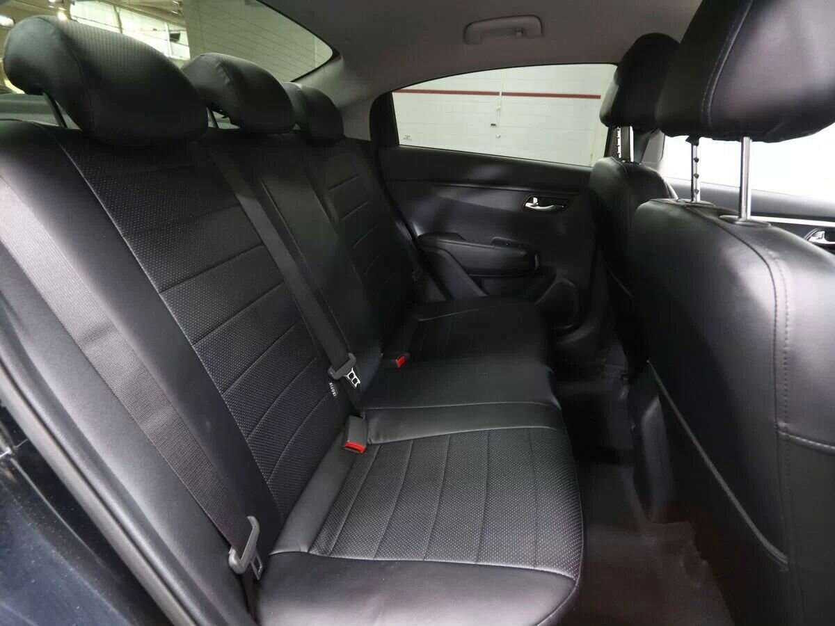 Купить Kia Rio с пробегом. Фото: #13