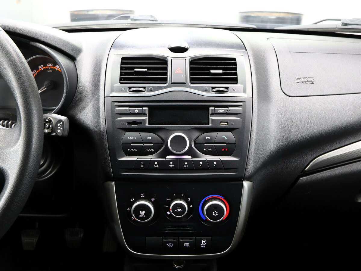 Купить Lada (ВАЗ) Granta с пробегом. Фото: #17