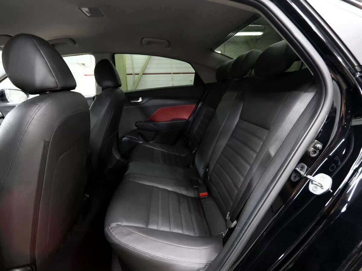 Купить Hyundai Solaris с пробегом. Фото: #9