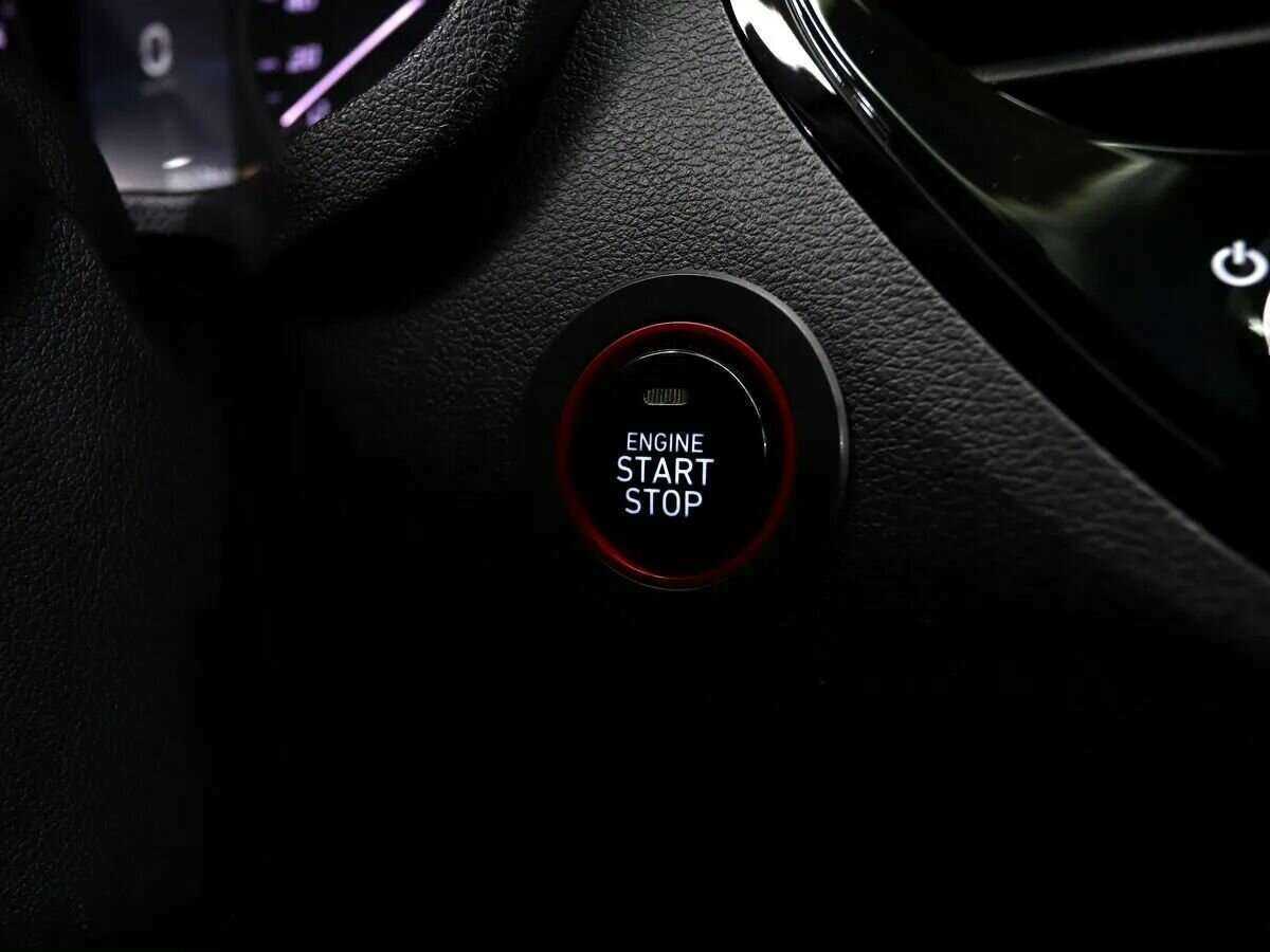 Купить Hyundai Solaris с пробегом. Фото: #17