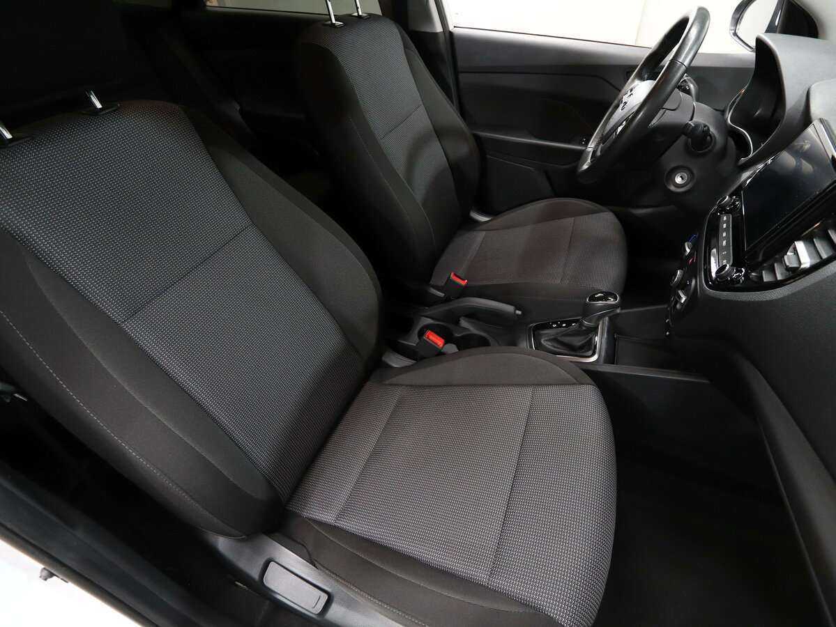 Купить Hyundai Solaris с пробегом. Фото: #12