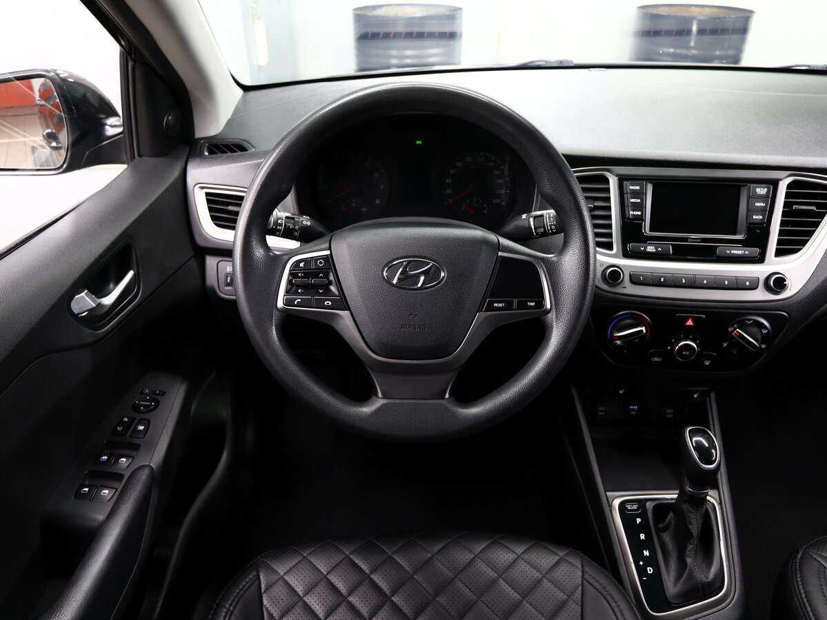 Купить Hyundai Solaris с пробегом. Фото: #15