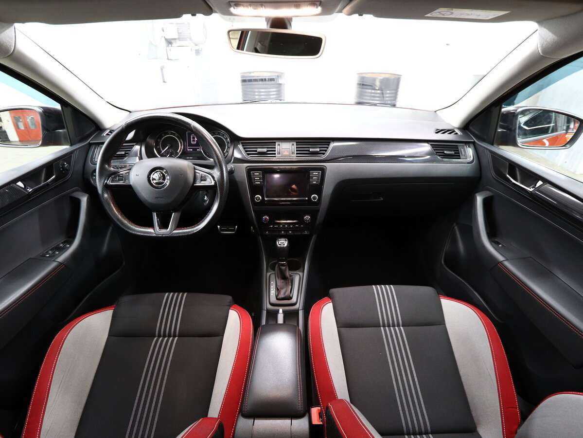 Купить Skoda Rapid с пробегом. Фото: #17