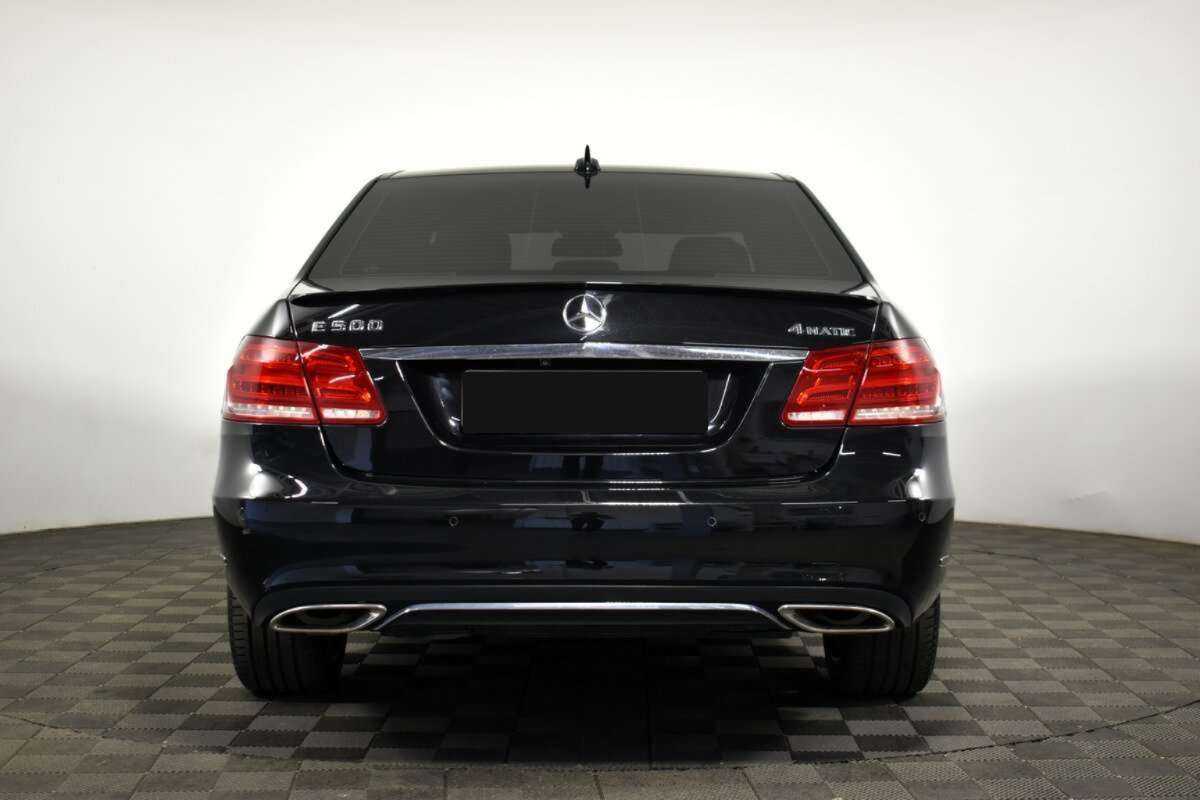 Купить Mercedes-Benz E-Класс с пробегом. Фото: #4