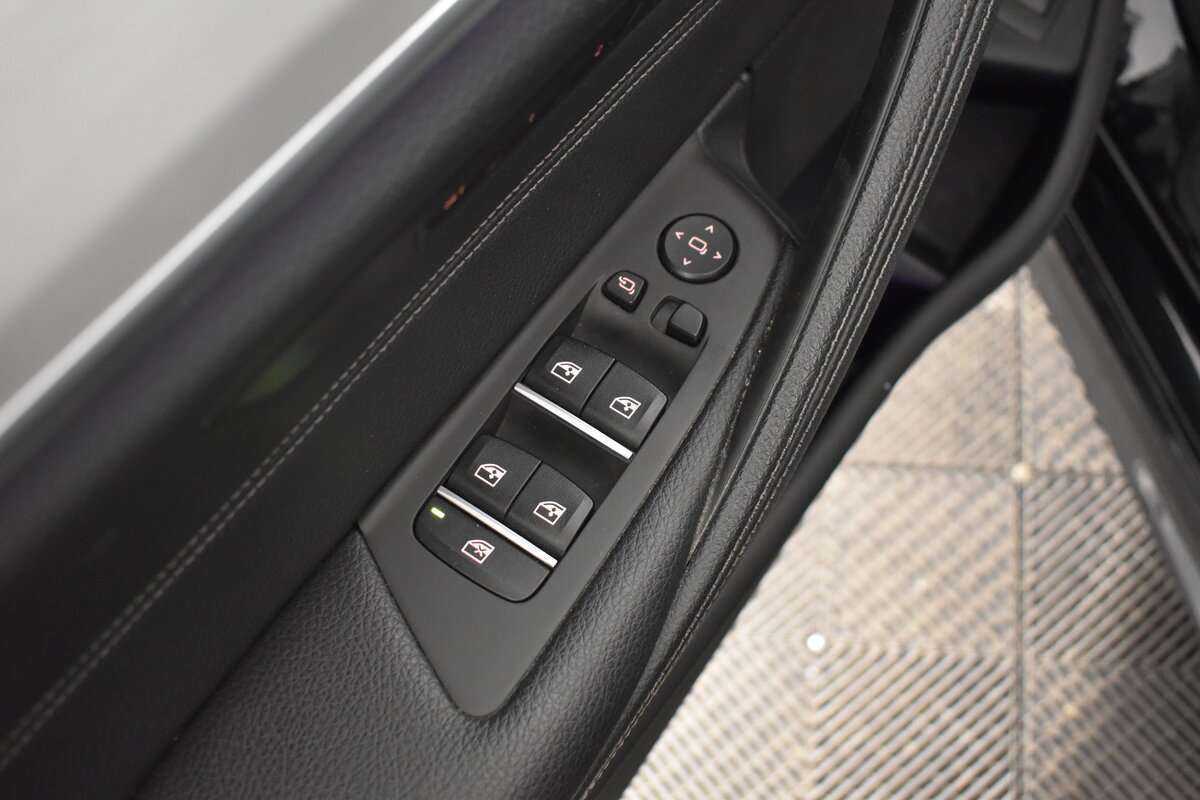 Купить BMW 5 серии с пробегом. Фото: #8