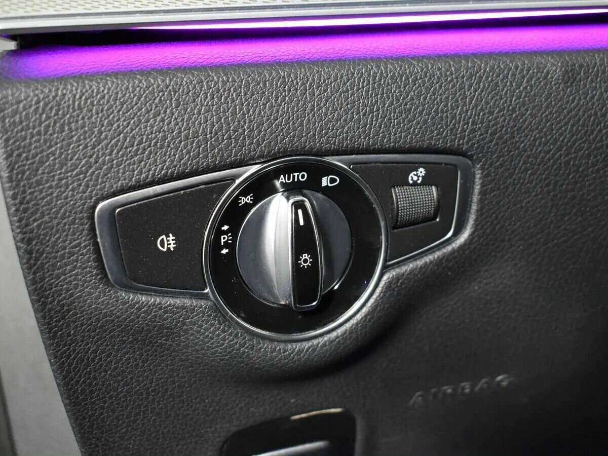 Купить Mercedes-Benz E-Класс с пробегом. Фото: #15