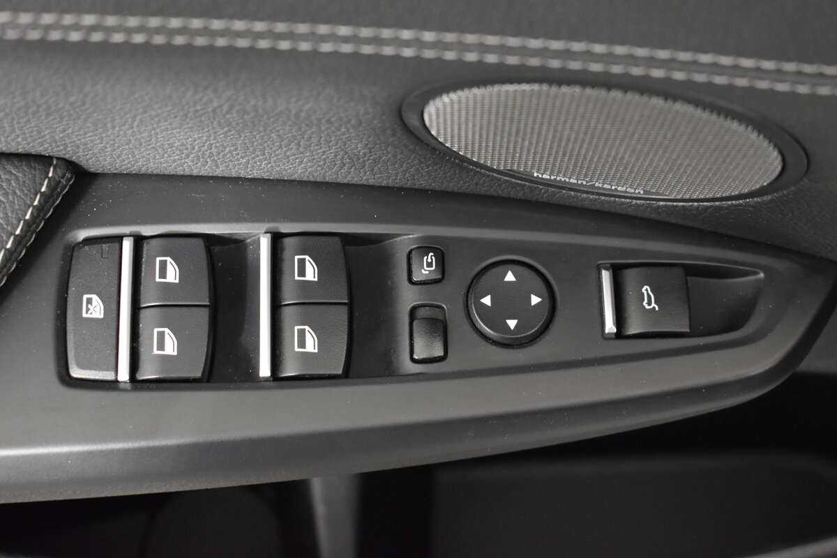 Купить BMW X3 с пробегом. Фото: #20