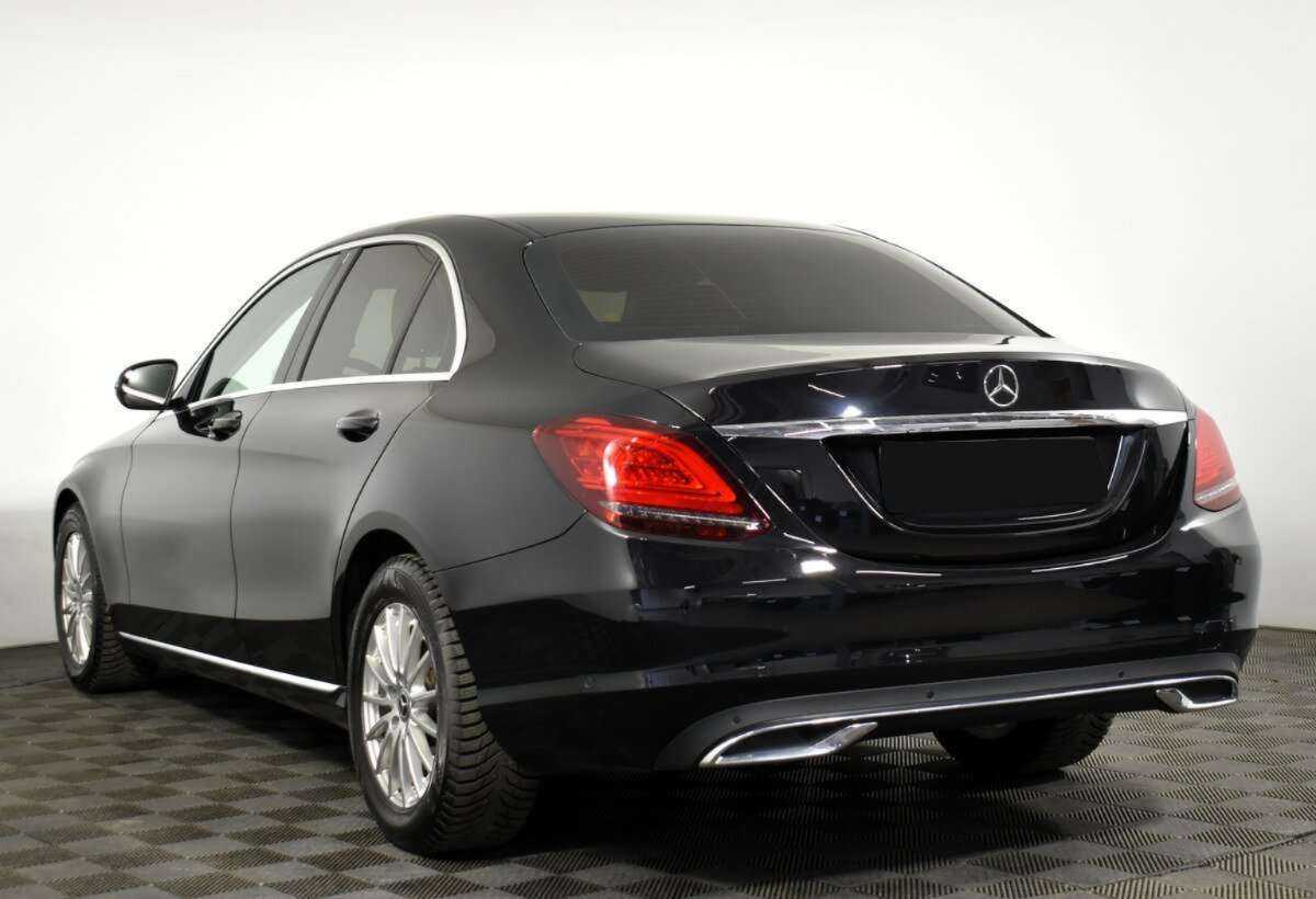 Купить Mercedes-Benz C-Класс с пробегом. Фото: #4