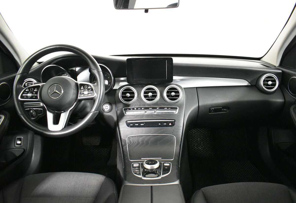 Купить Mercedes-Benz C-Класс с пробегом. Фото: #11