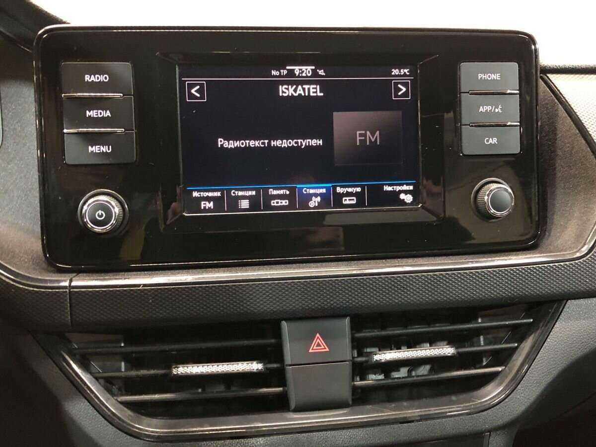 Купить Volkswagen Polo с пробегом. Фото: #12